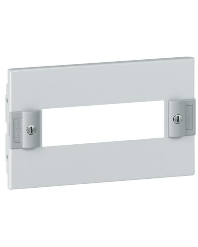 Панель лицевая Legrand 020303 в Йошкар-Оле Аксессуары для стоек и шкафов Pintop.ru