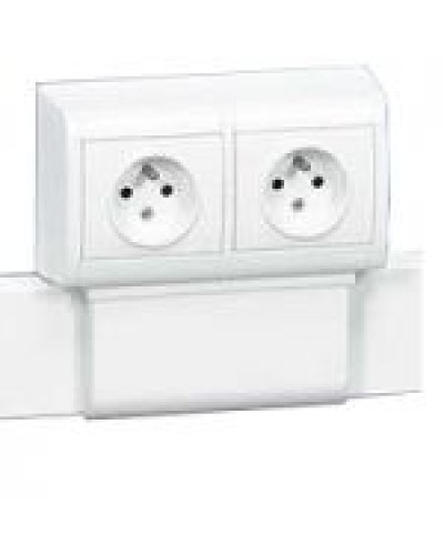 Рамка Mosaic Legrand 031621 в Йошкар-Оле Аксессуары для кабель-канала Pintop.ru