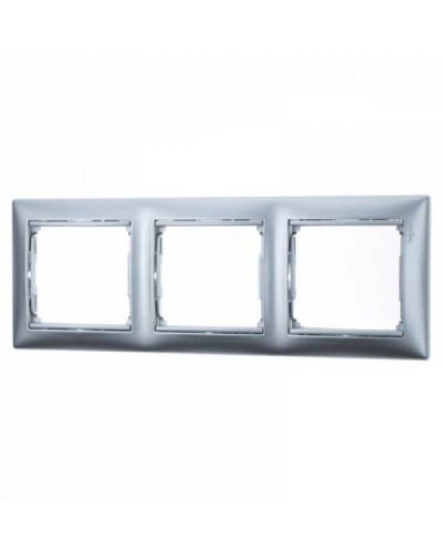 Рамка 3п Valena Legrand 770153 в Йошкар-Оле Аксессуары для кабель-канала Pintop.ru