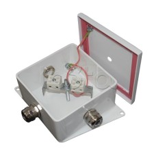 Коробка монтажная огнестойкая Гефест КМ-О (4к*10,0)-IP66-120х120, семь вводов